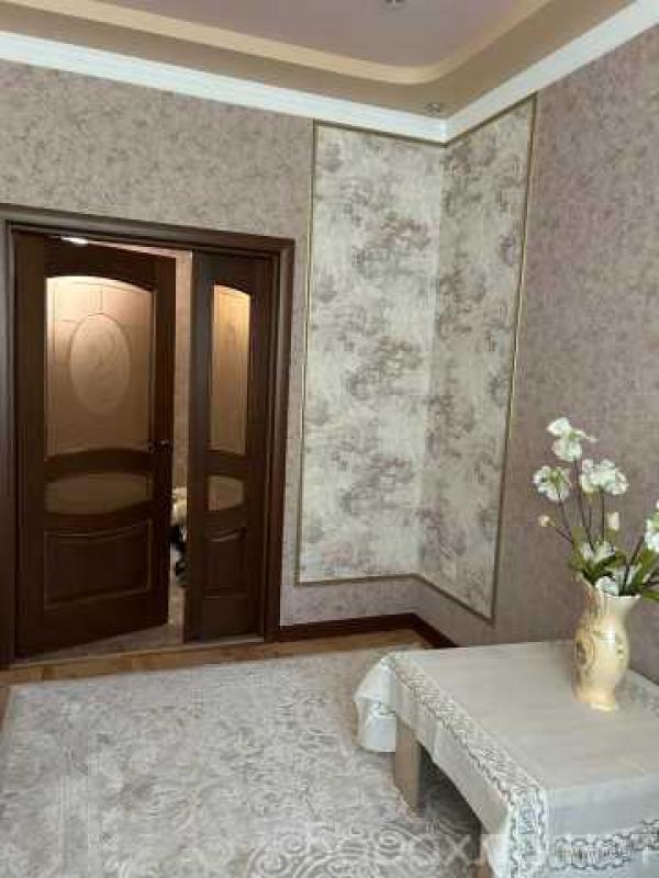 Продам: 2-х ком квартиру в Пятигорске (Сталинка), пл. 52 кв.м., 3/4 эт.