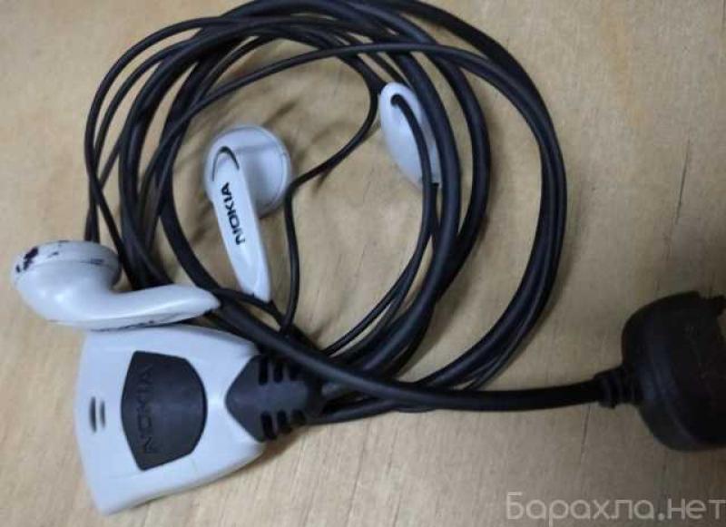 Продам: стерео гарнитура наушники для Nokia 6230 в Сыктывкаре