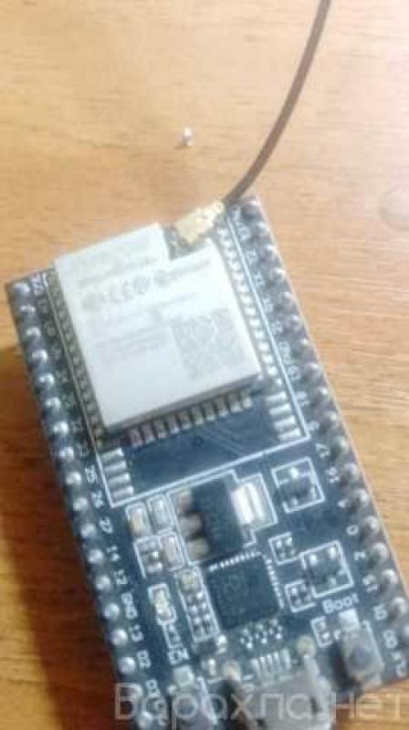Продам: ESP32-wroom-32u с внешней антенной ESP32-wroom-32u с внешней антенной